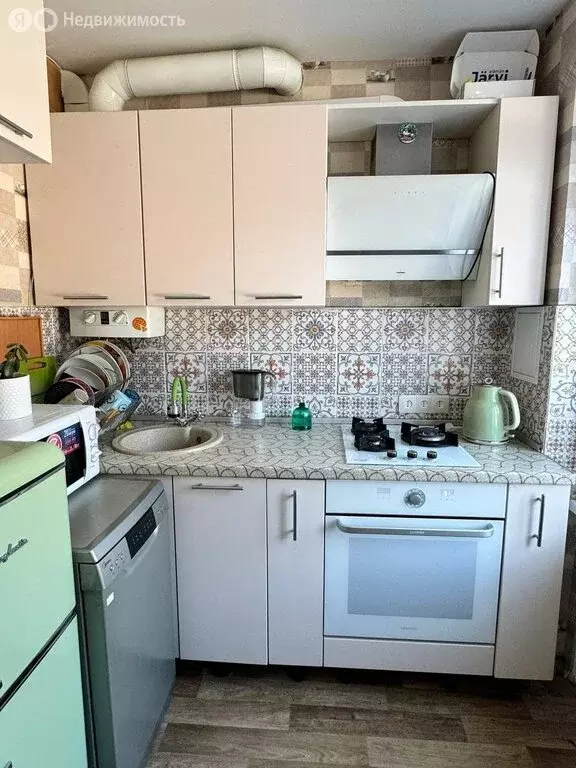 2-комнатная квартира: Санкт-Петербург, улица Беринга, 22 (42.1 м) - Фото 2