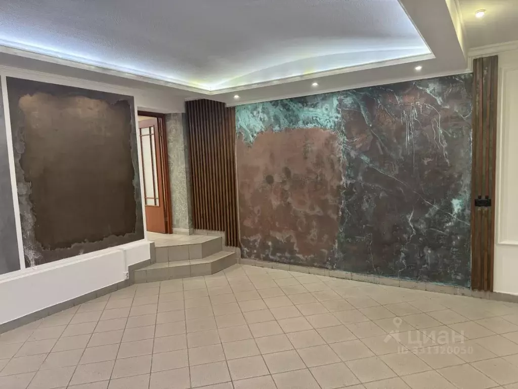 Офис в Татарстан, Казань ул. Мулланура Вахитова, 8 (81 м) - Фото 1