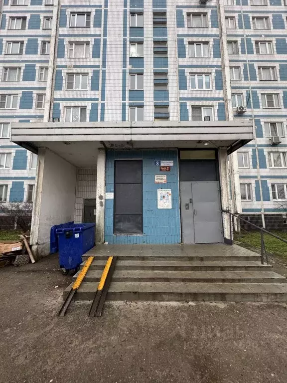 2-к кв. Московская область, Серпухов Весенняя ул., 8 (55.0 м) - Фото 2