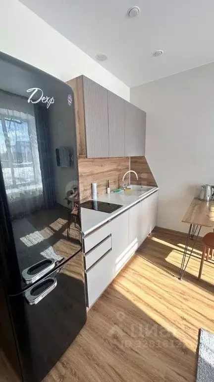 Студия Тюменская область, Тюмень ул. Тимофея Чаркова, 93 (23.0 м) - Фото 2