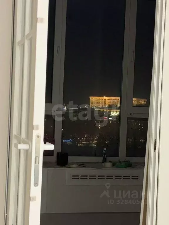 2-к кв. Башкортостан, Уфа Коммунистическая ул., 98/1 (43.3 м) - Фото 0