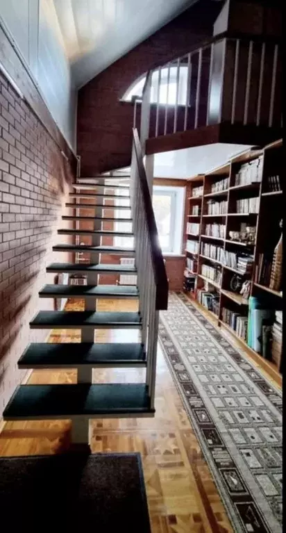 Коттедж в Красноярский край, Красноярск Большой бул., 52 (110 м) - Фото 2