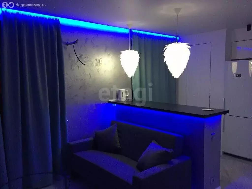 1-комнатная квартира: Казань, улица Аметьевская Магистраль, 4 (38 м) - Фото 1