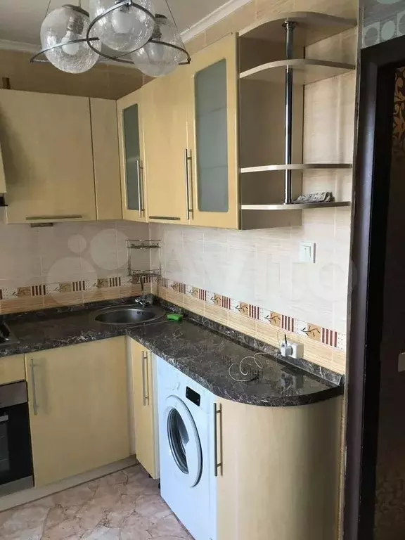 1-к. квартира, 43 м, 4/5 эт. - Фото 0