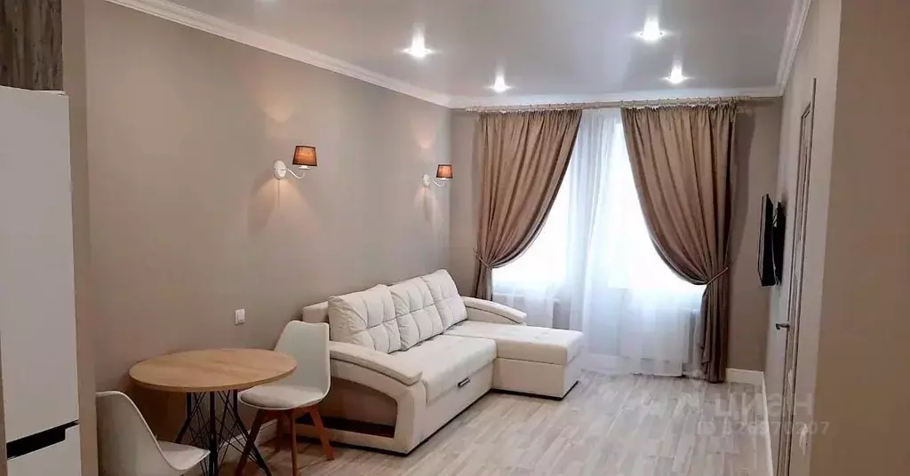 1-к кв. Татарстан, Казань ул. Павлюхина, 110Г (50.0 м) - Фото 1