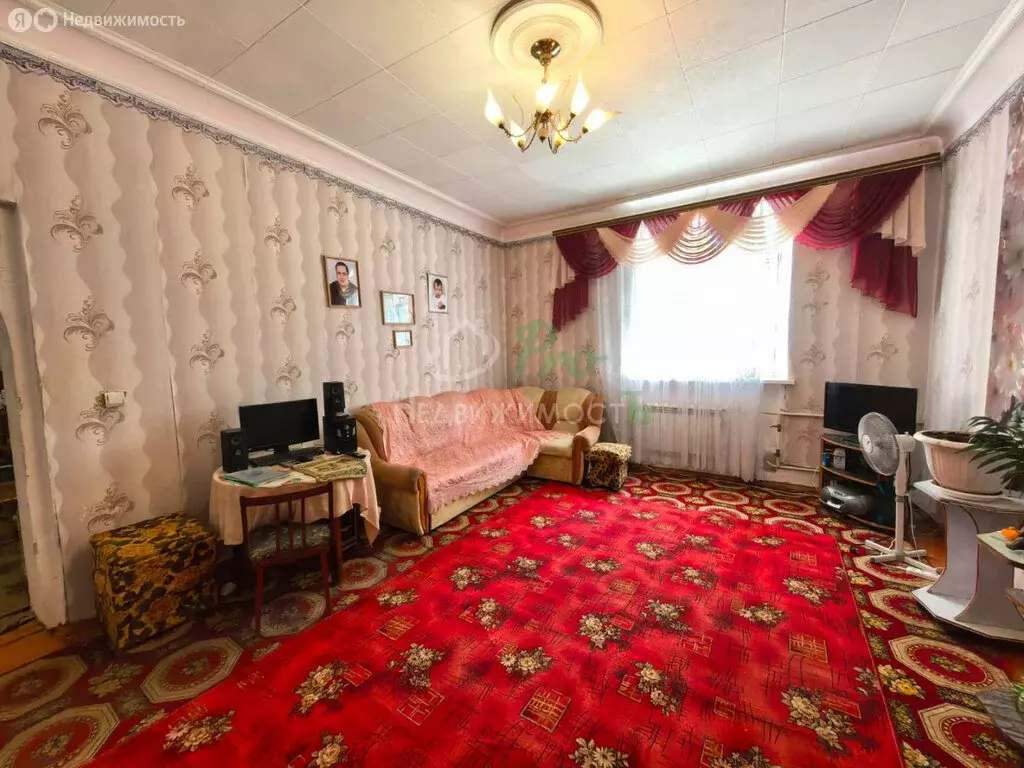 4-комнатная квартира: Ейск, улица Калинина, 279 (96 м) - Фото 0