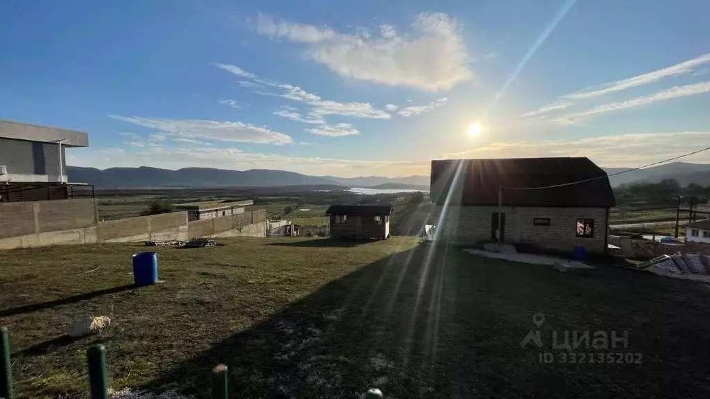 Участок в Севастополь с. Передовое, ул. Табаководов, 51 (10.0 сот.) - Фото 2