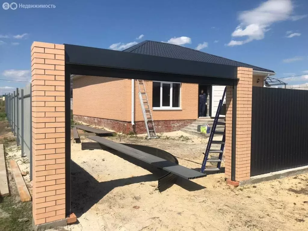 Дом в Ростов-на-Дону, переулок Алябьева (100 м) - Фото 1