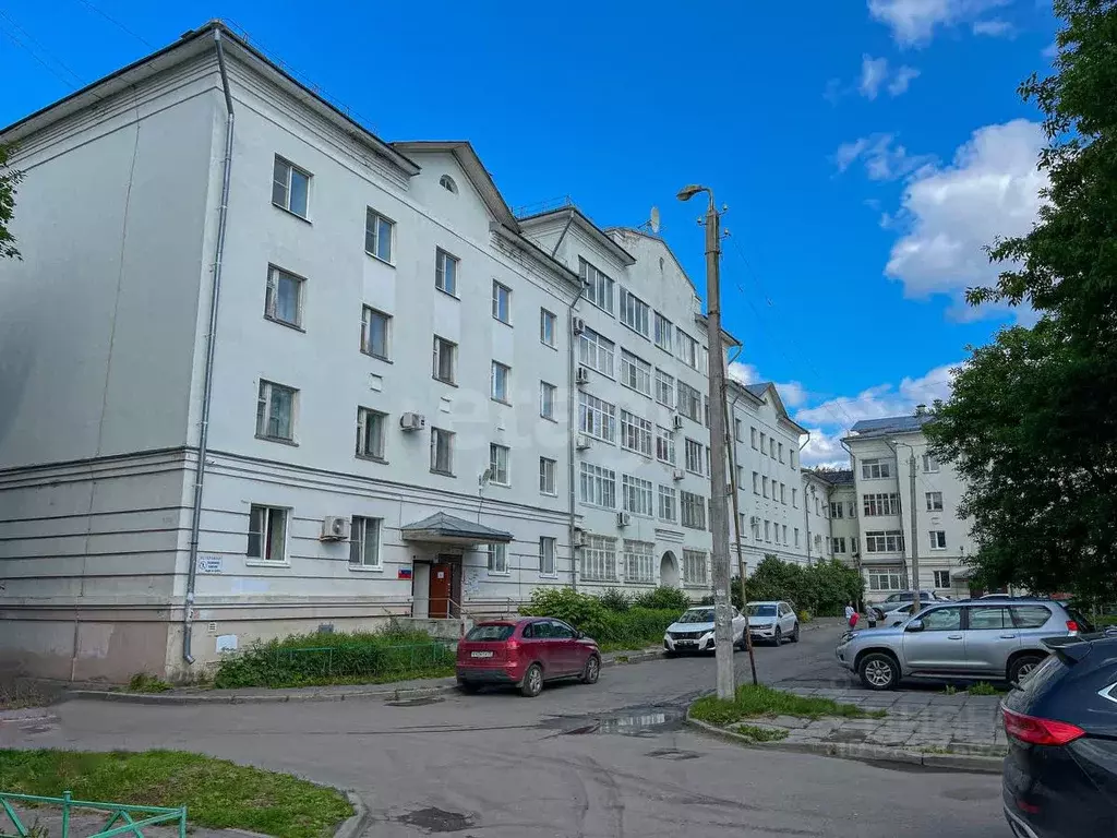 3-к кв. Вологодская область, Вологда просп. Победы, 97 (121.5 м) - Фото 0