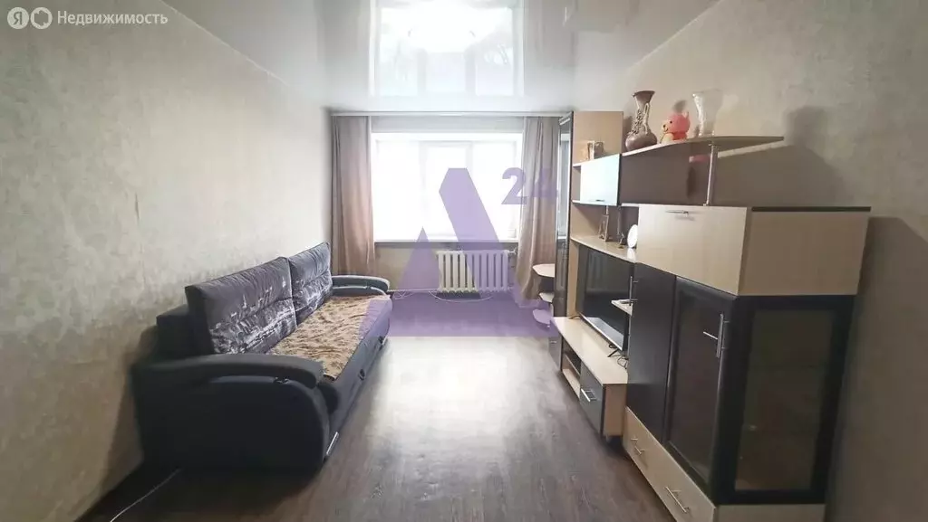 3-комнатная квартира: Новоалтайск, посёлок Новогорский, Депутатская ... - Фото 1