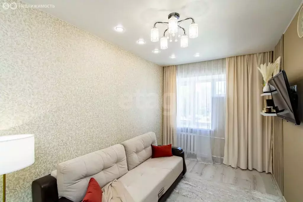 2-комнатная квартира: Тюмень, улица Осипенко, 63 (42.4 м) - Фото 1