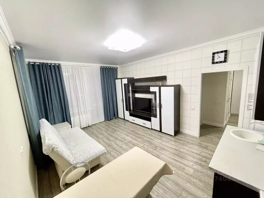 1-к кв. Татарстан, Казань ул. Абсалямова, 19 (55.0 м) - Фото 1