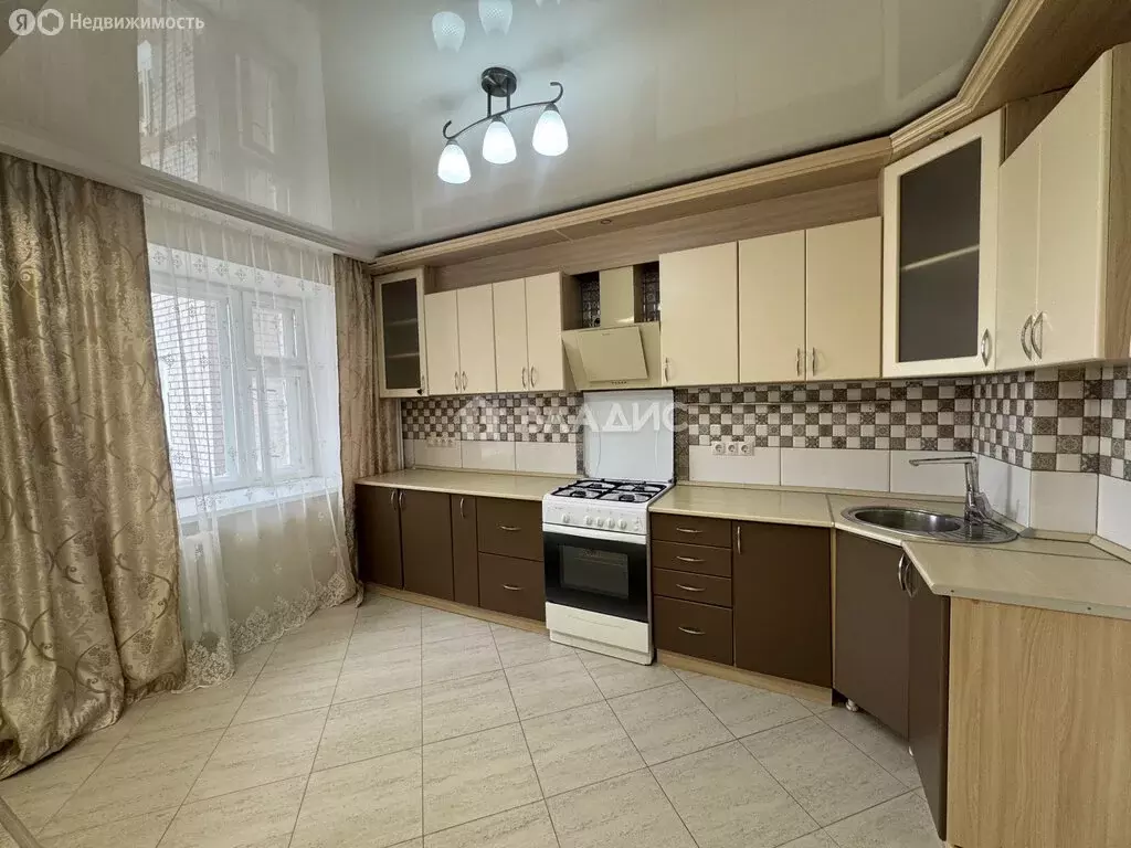 3-комнатная квартира: Октябрьский, 34-й микрорайон, 15Г (65.7 м) - Фото 1