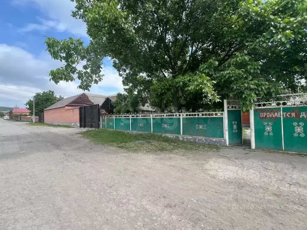 Участок в Ингушетия, Назрановский район, с. Плиево ул. Назрановская ... - Фото 1