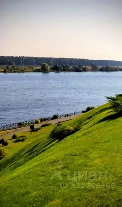 Участок в Тверская область, Конаковский муниципальный округ, с. ... - Фото 0