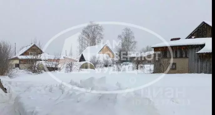 Дом в Удмуртия, Можгинский район, с. Красный Яр Речная ул., 2 (28 м) - Фото 0