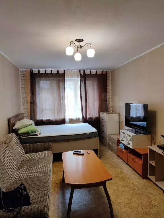 Комната 17,1 м в 4-к., 1/9 эт. - Фото 0