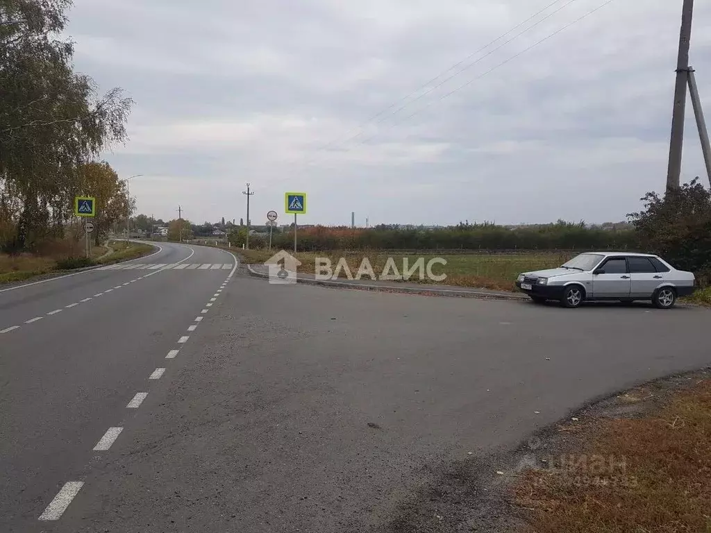 Участок в Белгородская область, Старооскольский городской округ, с. ... - Фото 2