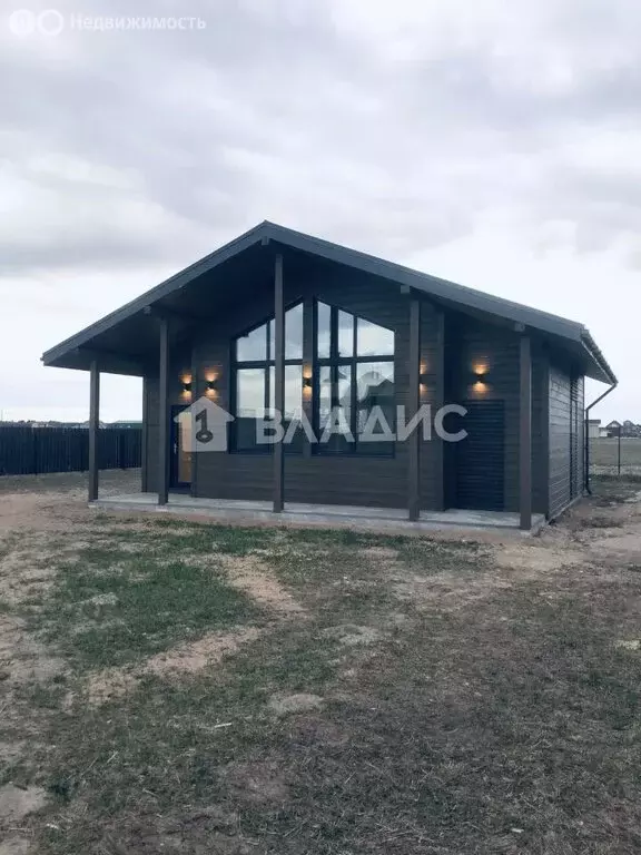 Дом в Кипенское сельское поселение, Янтарная Ропша (146 м) - Фото 1