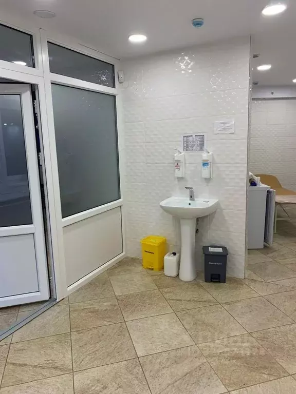 Помещение свободного назначения в Калининградская область, Пионерский ... - Фото 1