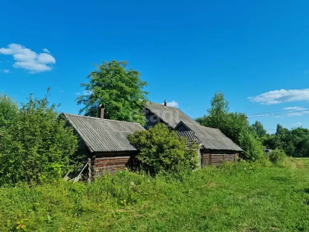 Дом в Тверская область, Удомельский муниципальный округ, с. Еремково ... - Фото 1