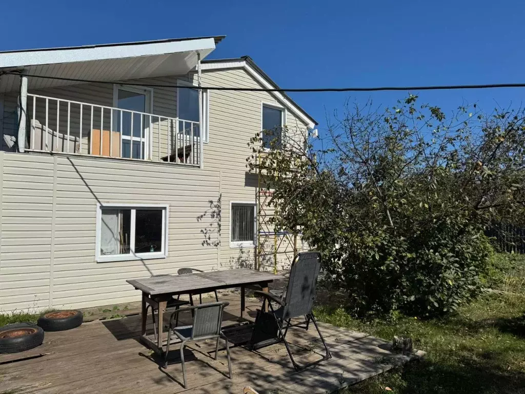 Дом в Самарская область, Ставропольский район, Верхнее Санчелеево ... - Фото 1