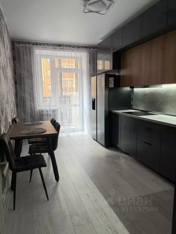 2-к кв. Красноярский край, Красноярск ул. Академгородок, 78 (60.0 м) - Фото 0