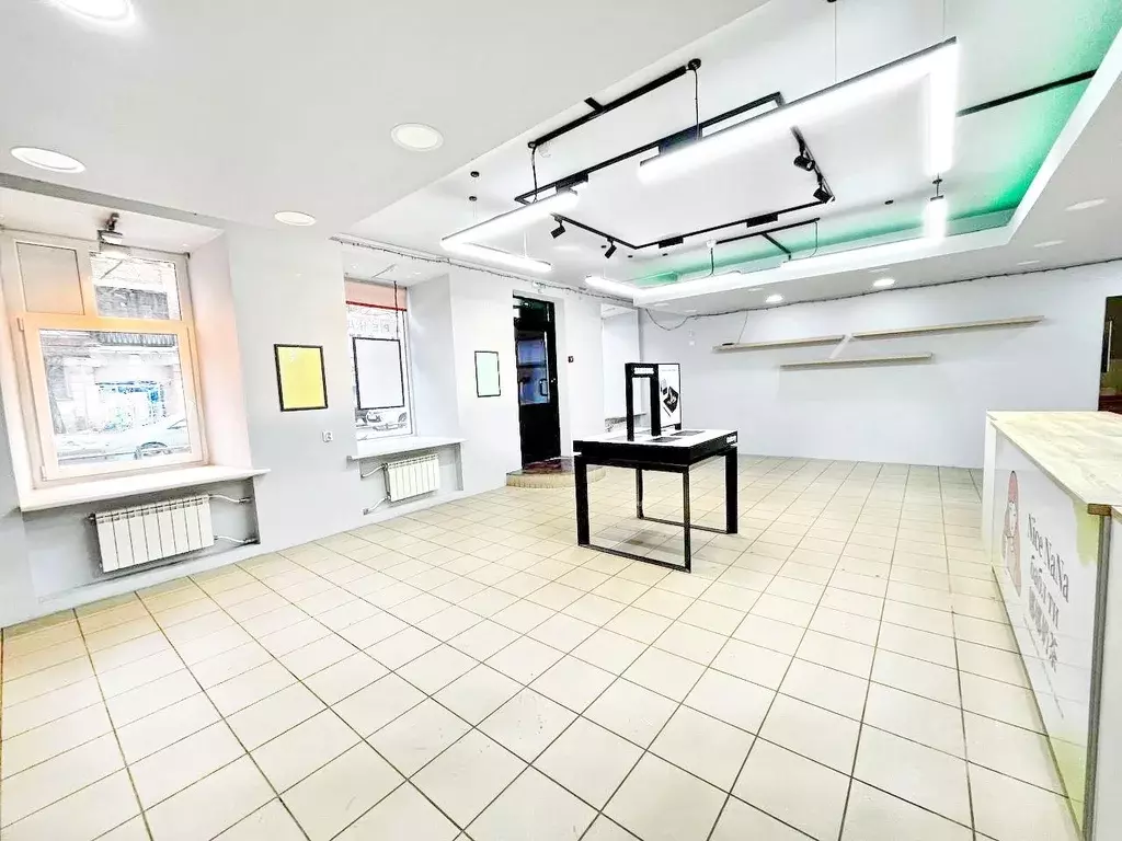 Помещение свободного назначения в Санкт-Петербург 5-я Васильевского ... - Фото 1