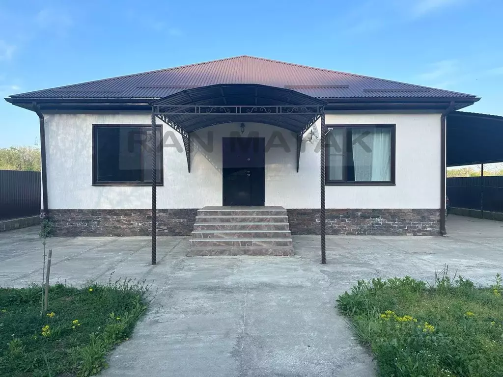 Дом в Адыгея, Майкопский район, Краснооктябрьское с/пос, Заречное-2 ... - Фото 2