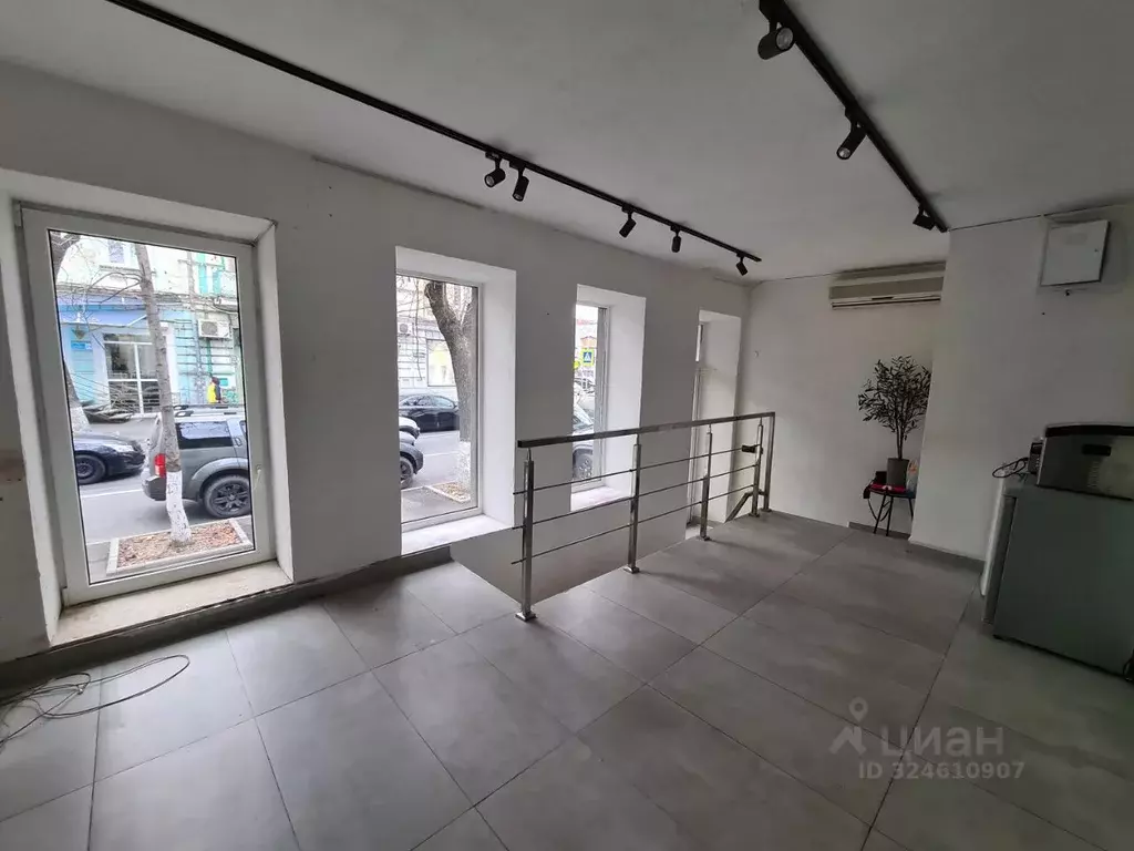 Помещение свободного назначения в Северная Осетия, Владикавказ ул. ... - Фото 1