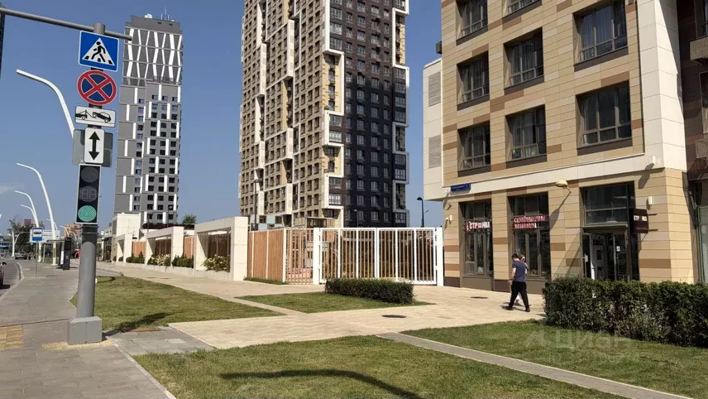 Помещение свободного назначения в Москва ул. Василия Ланового, 1к2 (91 ... - Фото 1