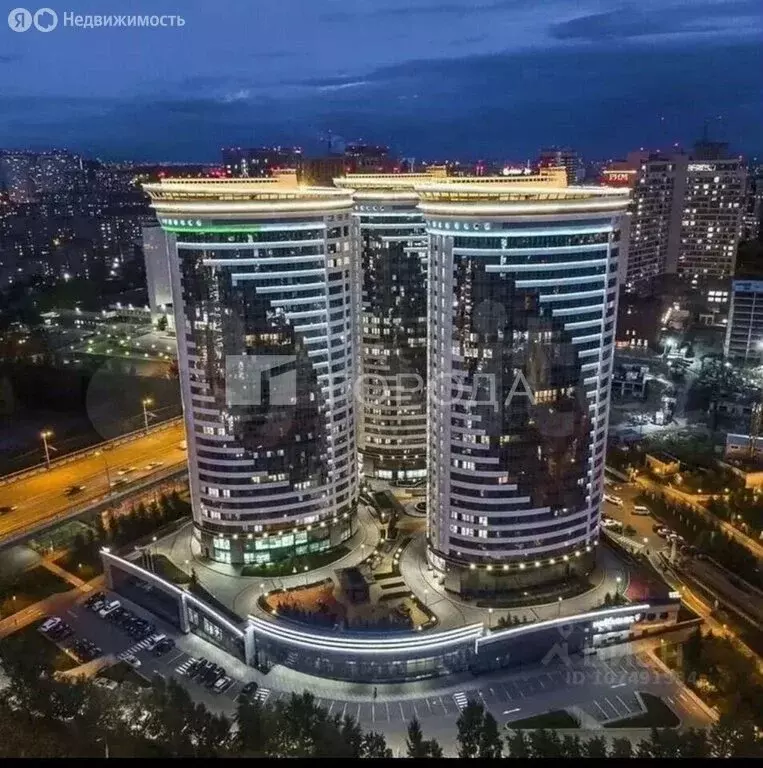1-комнатная квартира: Новосибирск, улица Сибревкома, 9 (55 м) - Фото 0