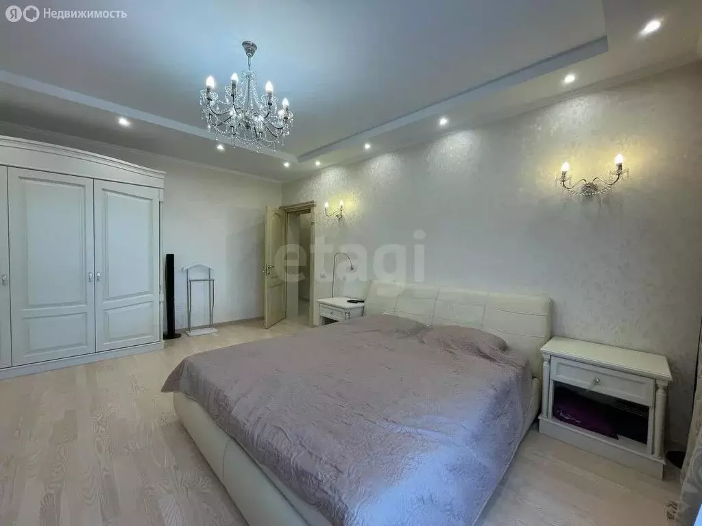 3-комнатная квартира: Калининград, улица Куйбышева, 40 (103 м) - Фото 1