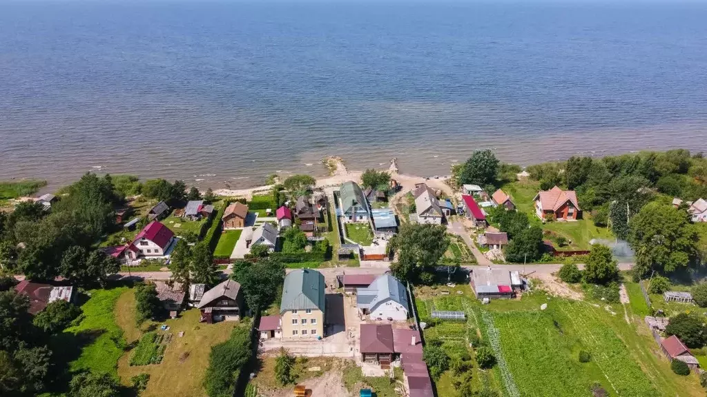 Дом в Псковская область, Гдов муниципальное образование, д. ... - Фото 1