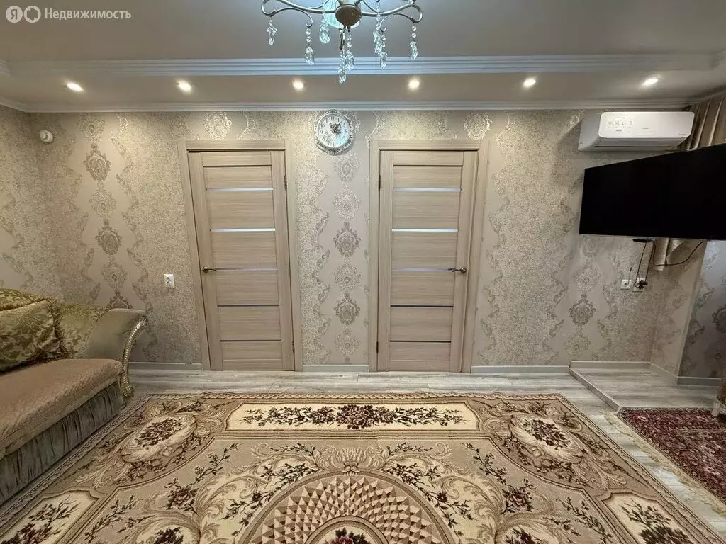 3-комнатная квартира: Туапсе, улица Галины Петровой, 3 (42.5 м) - Фото 2