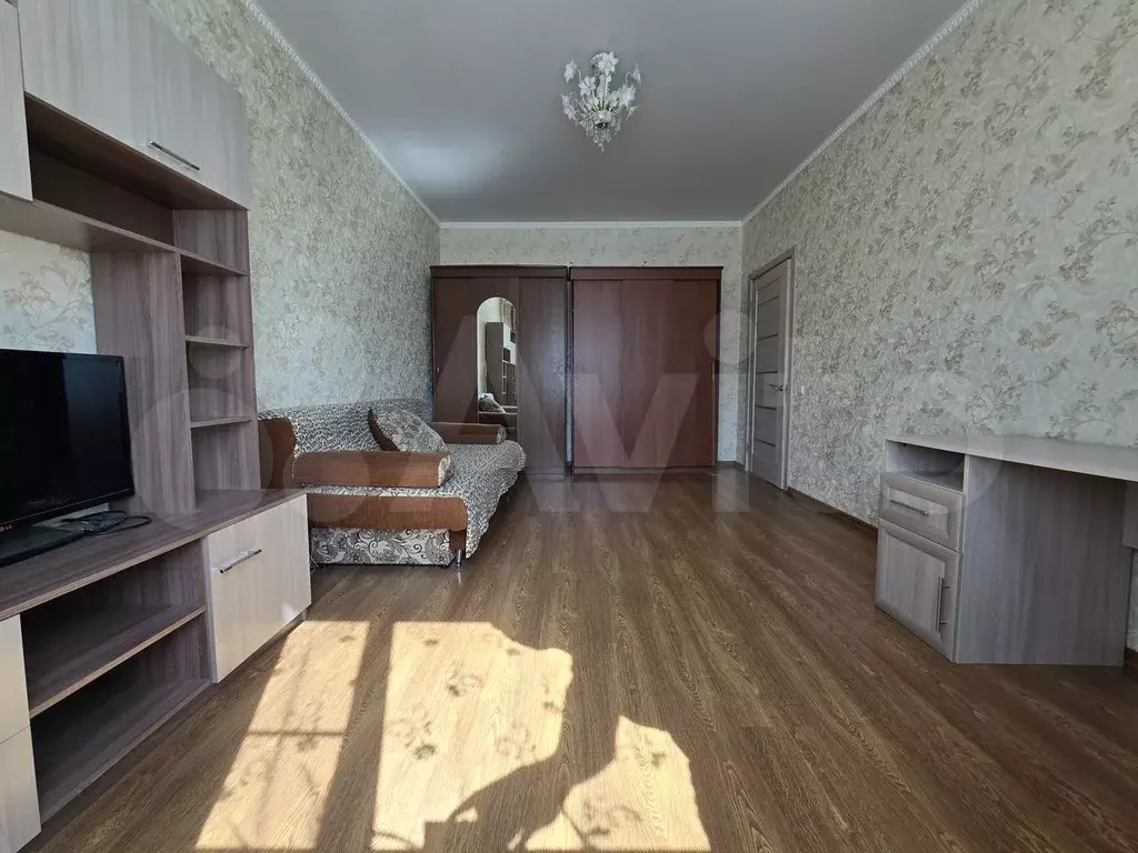 1-к. квартира, 48 м, 8/9 эт. - Фото 0