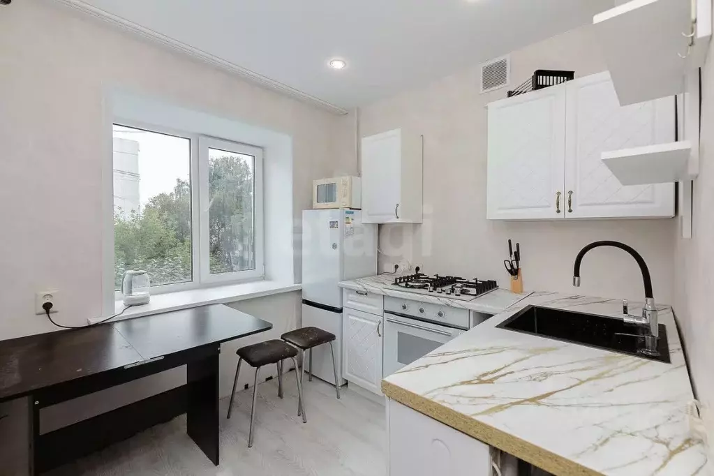 1-к кв. Свердловская область, Екатеринбург пер. Переходный, 2 (31.6 м) - Фото 2