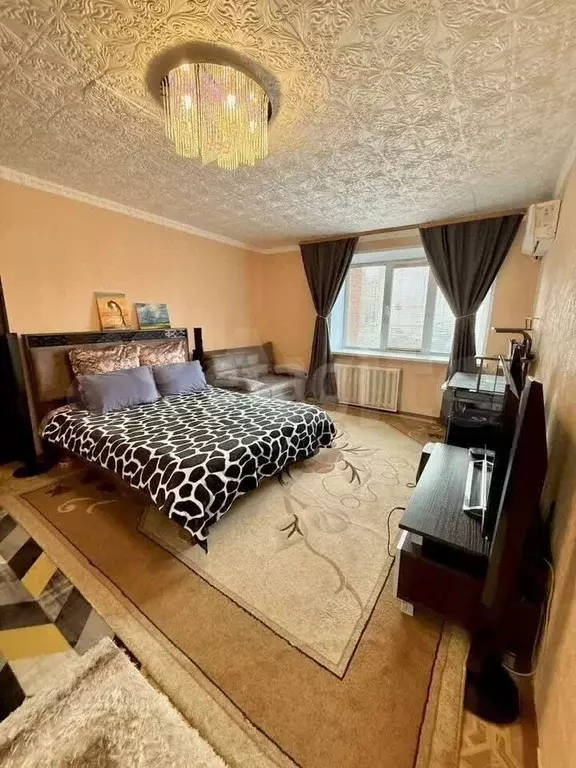 1-к. квартира, 37 м, 1/5 эт. - Фото 0