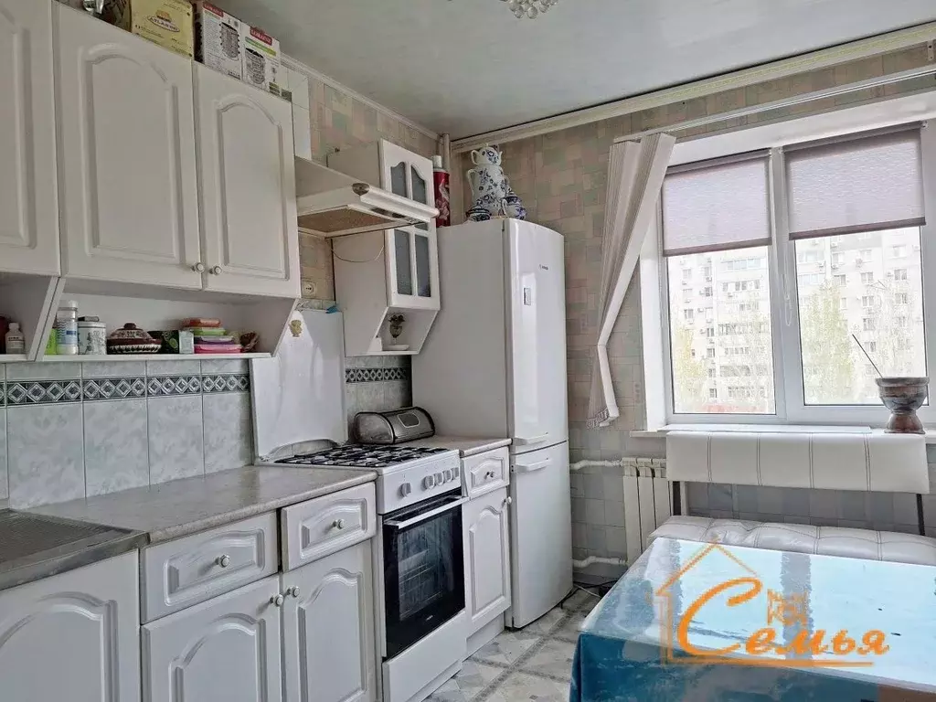 2-к кв. Волгоградская область, Волжский ул. Мира, 62 (47.0 м) - Фото 1