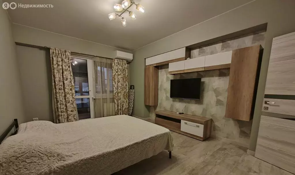 3-комнатная квартира: Новороссийск, проспект Дзержинского, 244к7 (77.6 ... - Фото 1