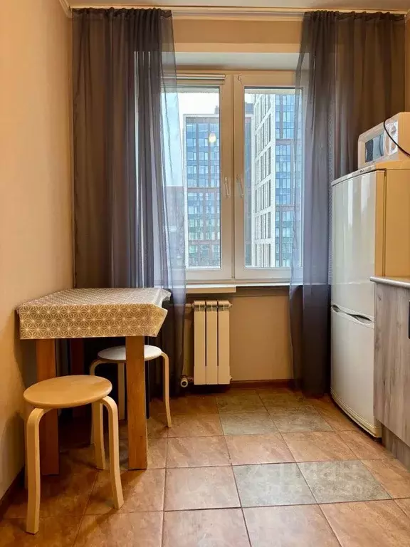 2-к кв. Москва ул. Усачева, 19К3 (42.0 м) - Фото 0