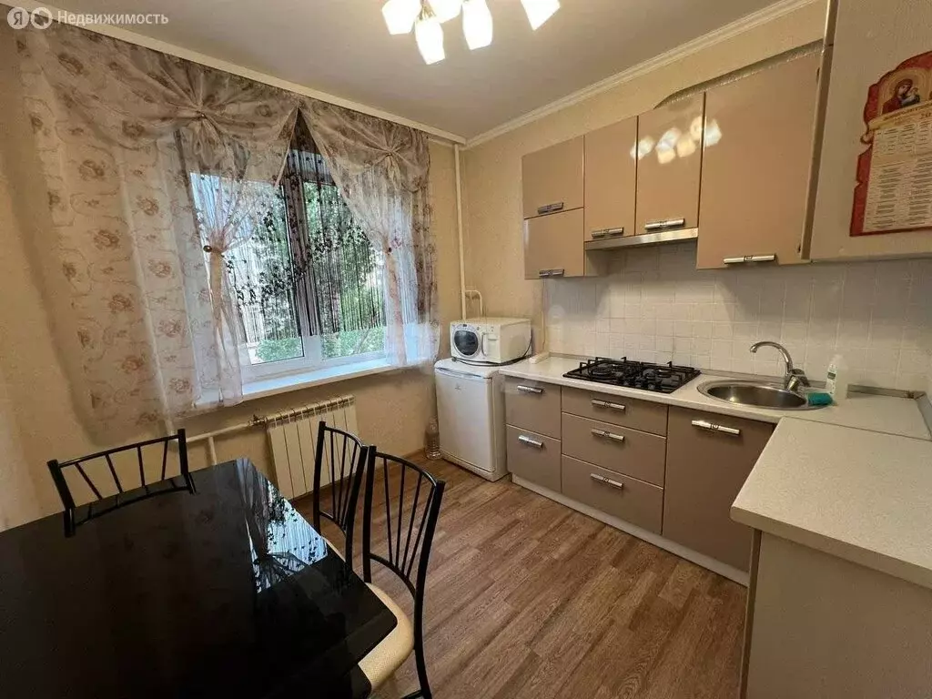 2-комнатная квартира: Энгельс, Полтавская улица, 40А (54 м) - Фото 1