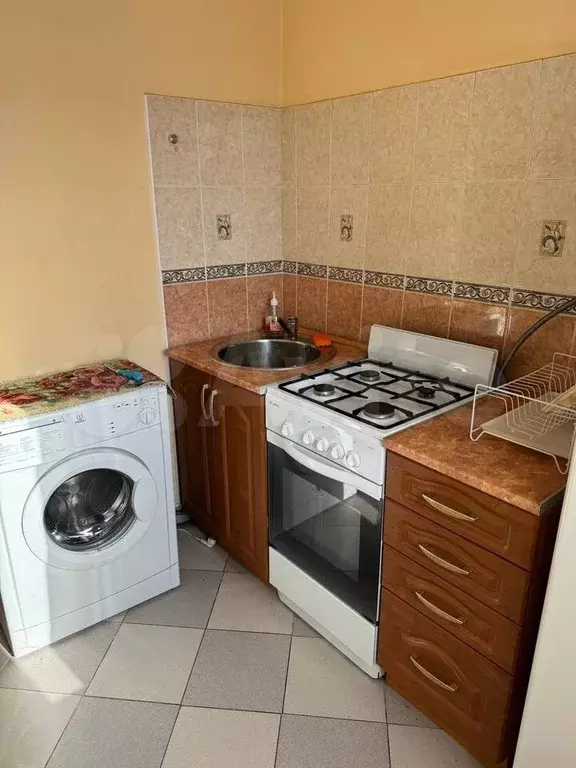 1-к. квартира, 38 м, 4/5 эт. - Фото 0