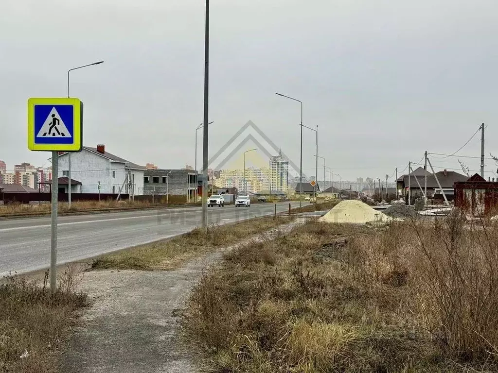 Участок в Белгородская область, Старый Оскол ул. Алексеевская, 52 ... - Фото 1
