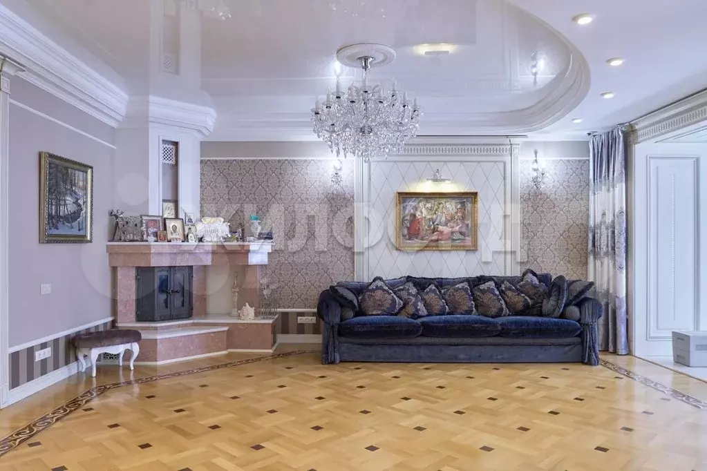 3-к. квартира, 290 м, 3/5 эт. - Фото 1