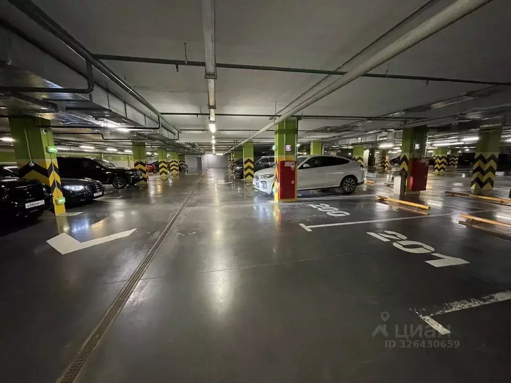 Гараж в Москва Трубецкая ул., 12 (15 м) - Фото 2