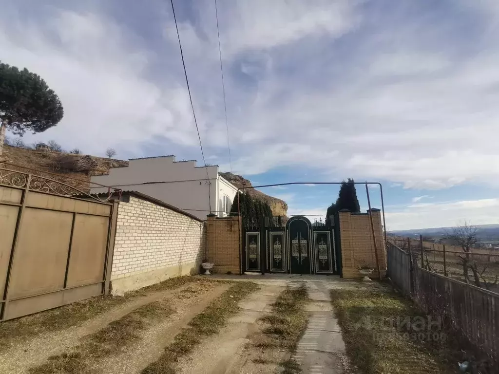 Дом в Ставропольский край, Предгорный муниципальный округ, пос. Мирный ... - Фото 1