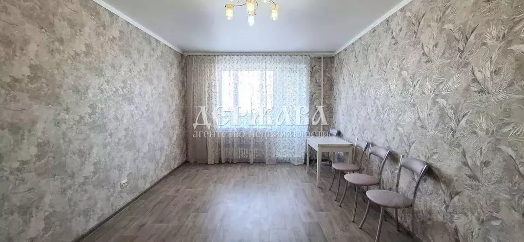 1-к кв. Белгородская область, Старый Оскол Королева мкр, 32А (37.8 м) - Фото 1