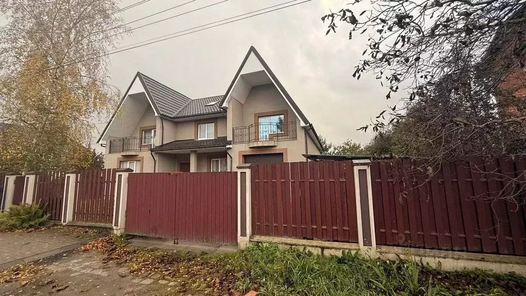 Дом в Калининградская область, Гурьевский муниципальный округ, пос. ... - Фото 1