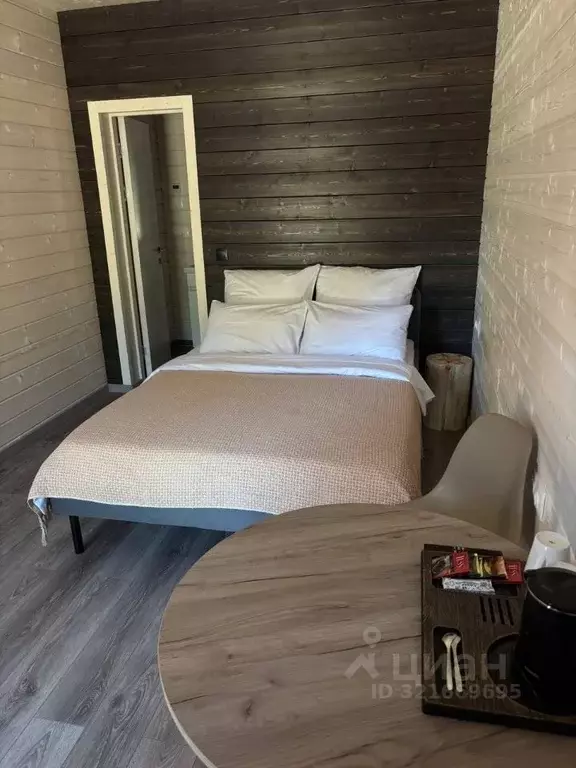 Комната Ленинградская область, Кингисеппский район, д. Вистино ул. ... - Фото 1